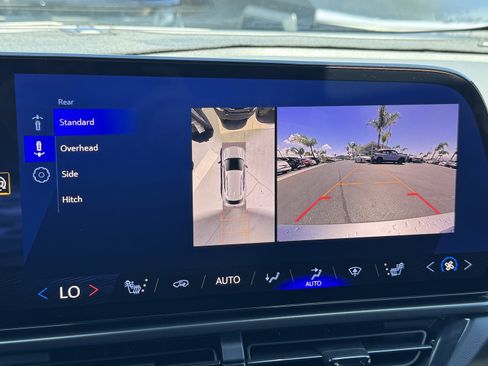 Used 2025 Chevrolet Equinox EV RS image 27