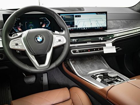 New 2026 BMW X7 xDrive40i image 4