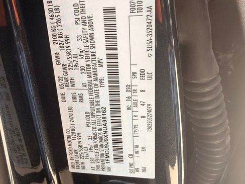 Used 2022 Ford Escape Titanium AWD/4WD image 39