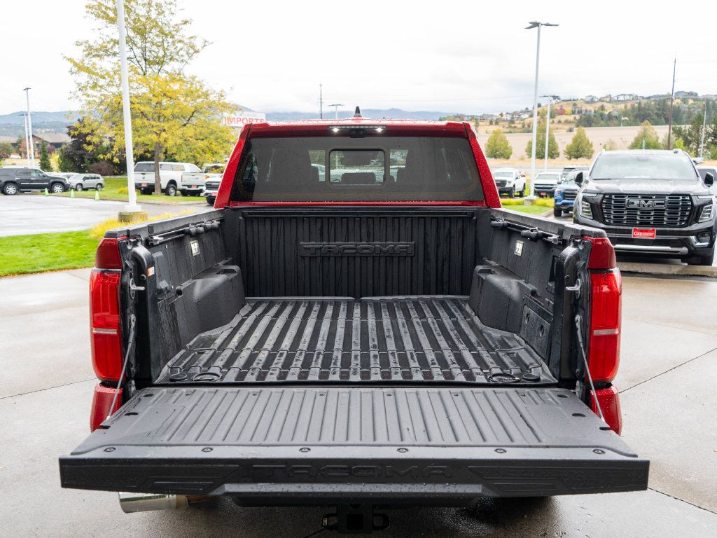 Used 2024 Toyota Tacoma Limited AWD/4WD image 32