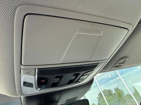 Used 2019 Acura RDX AWD w/ Advance Package image 39