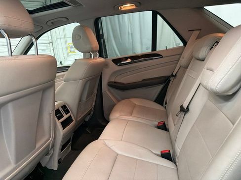 Used 2015 Mercedes-Benz ML 350 2WD image 20