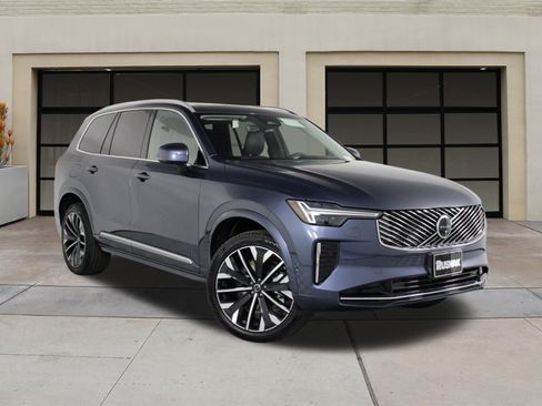 New 2025 Volvo XC90 B6 Ultra image 19