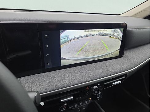 New 2026 Nissan Kicks SV image 16