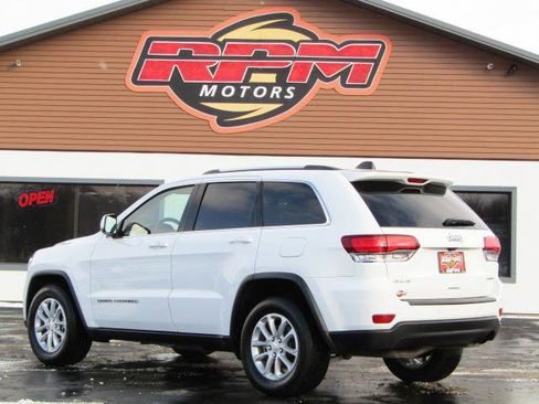 Used 2021 Jeep Grand Cherokee Laredo image 6