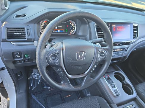 Used 2023 Honda Ridgeline Sport image 16