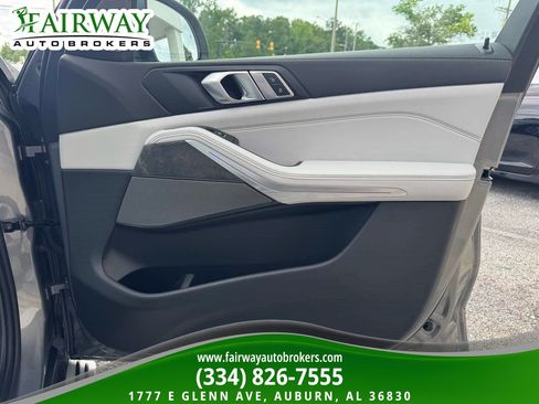 Used 2026 BMW X5 sDrive40i RWD image 30