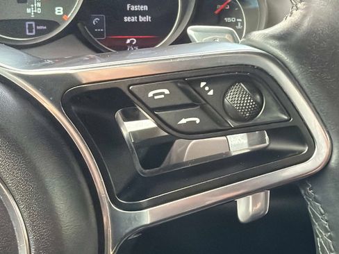 Used 2015 Porsche Cayenne Turbo AWD/4WD image 48