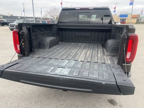 Used 2021 GMC Sierra 1500 SLT w/ SLT Premium Plus Package image 9