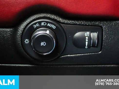 Used 2023 Dodge Durango SRT image 28