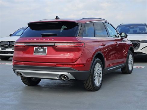 New 2026 Lincoln Corsair Premiere image 7