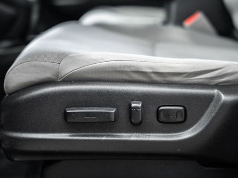 Used 2015 Honda CR-V EX image 34