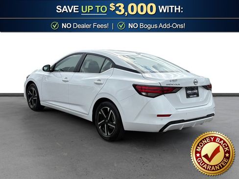 Used 2025 Nissan Sentra SV image 4