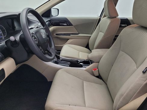 Used 2017 Honda Accord LX image 17