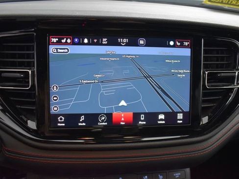 Used 2023 Dodge Durango GT image 24