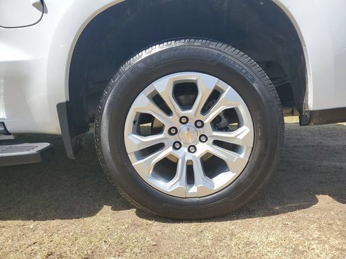 Used 2024 Chevrolet Silverado 1500 LTZ AWD/4WD image 6