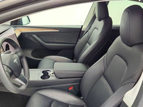 Used 2023 Tesla Model Y Long Range image 24