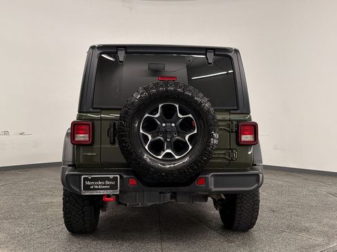 Used 2023 Jeep Wrangler Unlimited Rubicon AWD/4WD image 9