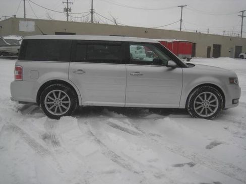 Used 2018 Ford Flex Limited image 4