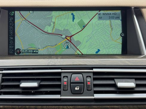 Used 2013 BMW 750Li image 26