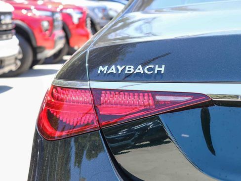 New 2026 Mercedes-Benz Maybach S 680 4MATIC image 11