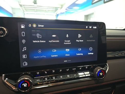 Used 2025 Chevrolet Colorado Z71 w/ Z71 Convenience Package 2 AWD/4WD image 22