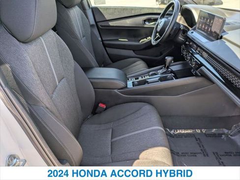 Used 2024 Honda Accord Sport image 25