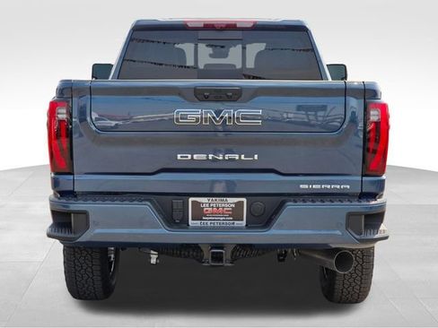 New 2026 GMC Sierra 2500 Denali Ultimate AWD/4WD image 4