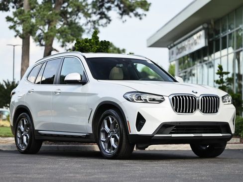 Used 2024 BMW X3 sDrive30i w/ Convenience Package RWD image 1
