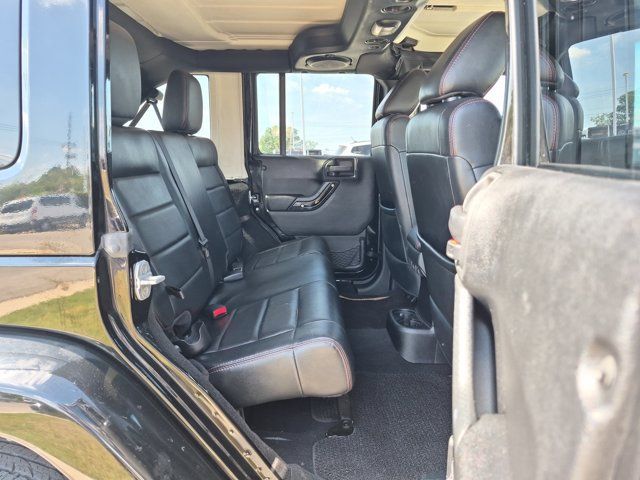 Used 2012 Jeep Wrangler Unlimited Sahara AWD/4WD image 16
