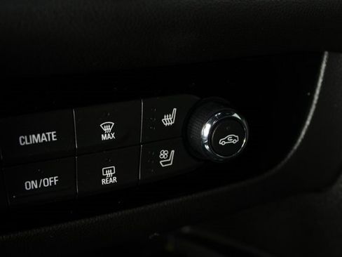 Used 2023 Buick Enclave Avenir w/ Avenir Technology Package image 6