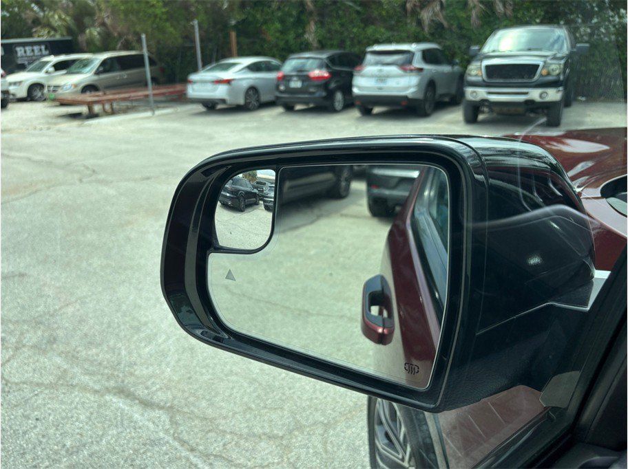 Used 2024 Jeep Wagoneer Series II w/ Flexible Seating Group RWD image 20