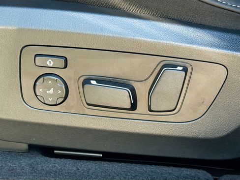 Used 2026 BMW X3 xDrive30 w/ Premium Package image 25