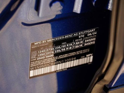 Used 2024 Mercedes-Benz EQB 250+ image 30