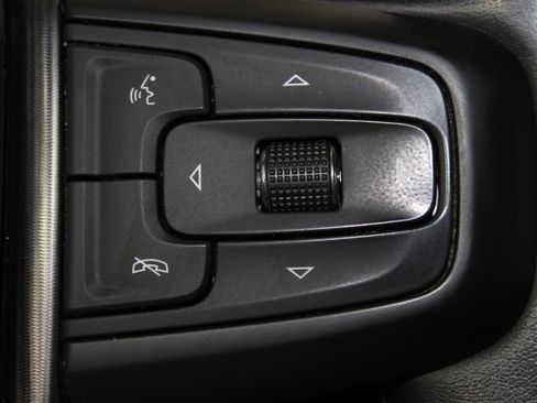 Used 2024 GMC Sierra 2500 Denali Ultimate AWD/4WD image 43