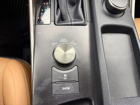 Used 2016 Lexus IS 200t RWD image 44