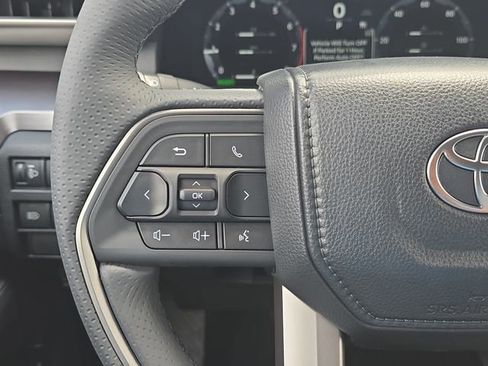 New 2026 Toyota 4Runner TRD Off-Road Premium AWD/4WD image 17
