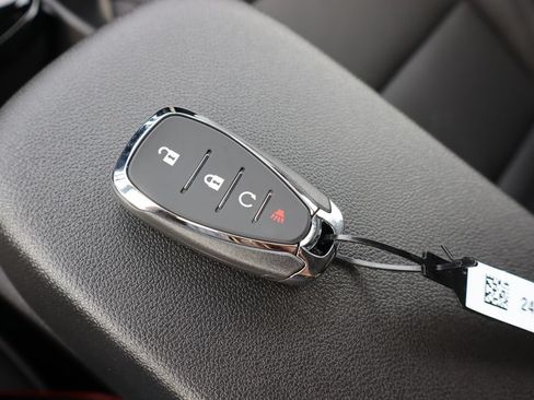 New 2026 Chevrolet Trax ACTIV w/ Driver Confidence Package FWD image 25