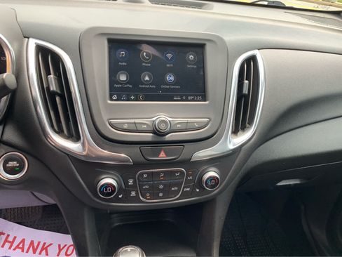 Used 2019 Chevrolet Equinox LT FWD image 18