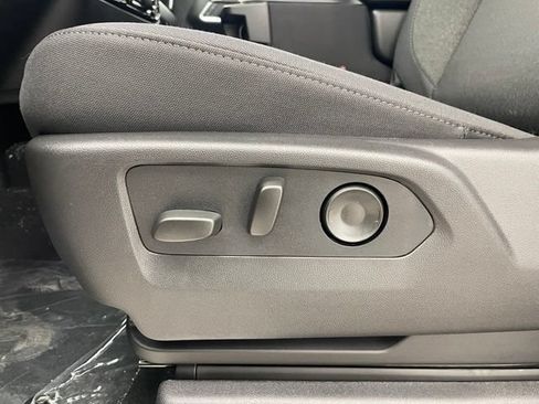 New 2026 Chevrolet Silverado 1500 LT AWD/4WD image 9