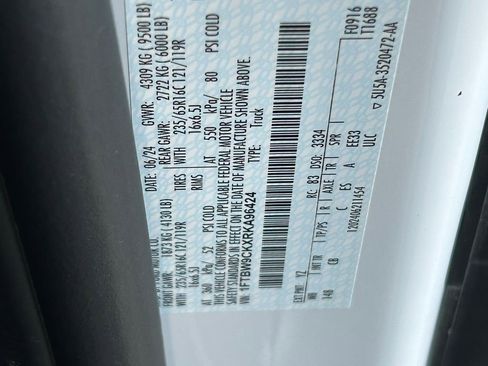 Used 2024 Ford E-Transit Base image 39