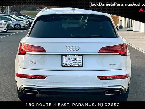 Used 2023 Audi Q5 2.0T Premium Plus w/ Premium Plus Package image 4