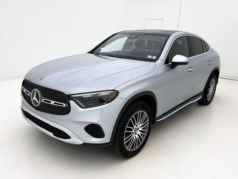Used 2024 Mercedes-Benz GLC 300 4MATIC image 8