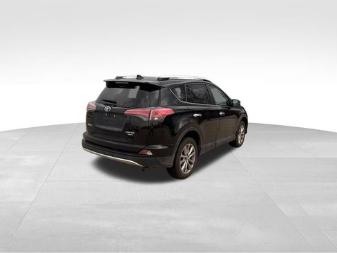 Used 2016 Toyota RAV4 Limited image 5