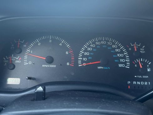 Used 1999 Dodge Durango 4WD image 10