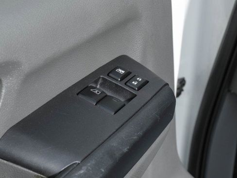 Used 2020 Nissan NV 2500 SV w/ Navigation Package image 37