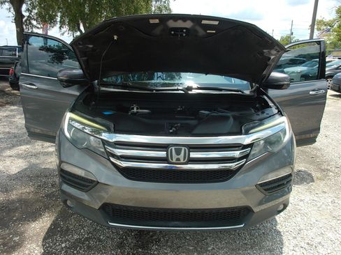 Used 2016 Honda Pilot Touring image 43