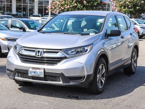 Used 2019 Honda CR-V LX image 3