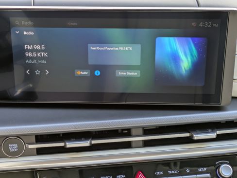 New 2026 Hyundai Santa Fe SE FWD image 21