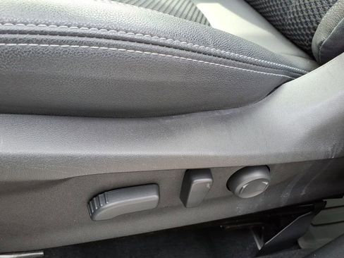 Certified 2023 Subaru Forester Premium image 20